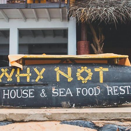 Why Not Guest House Hikkaduwa Exterior foto